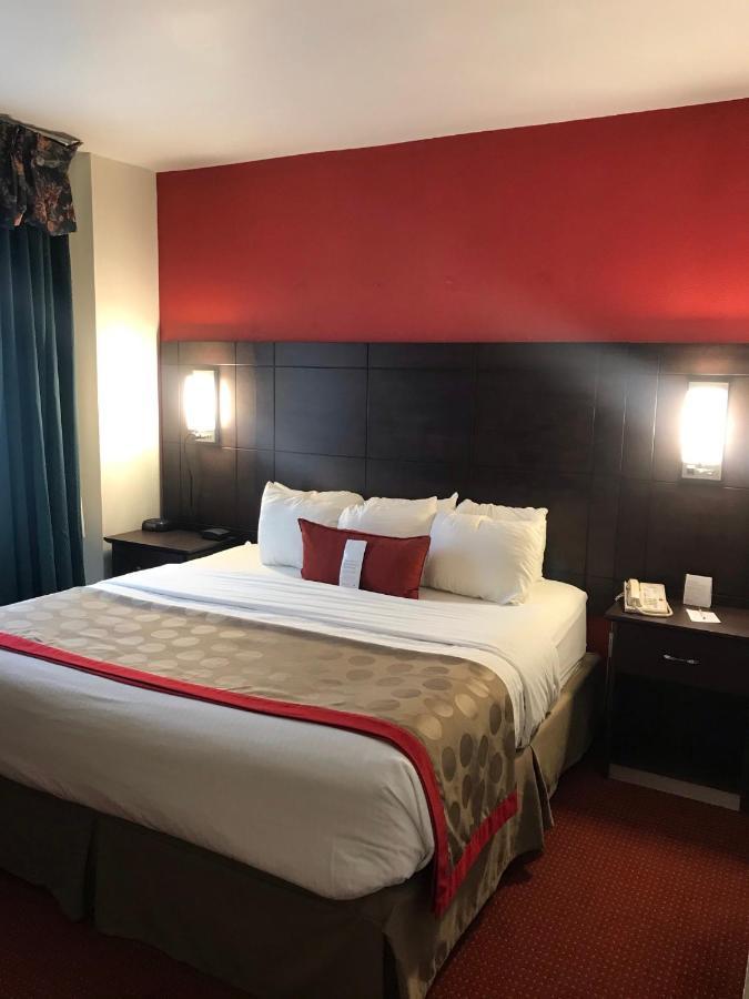 Ramada By Wyndham Ligonier Hotel Buitenkant foto